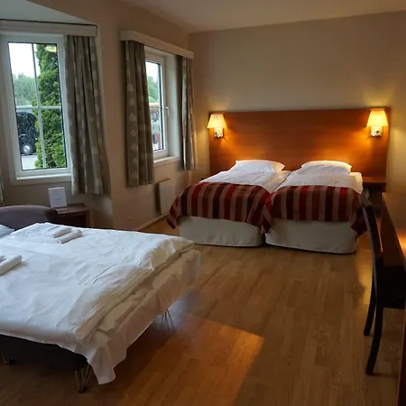 Storebaug & Szálloda 3*