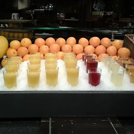 Storebaug & Szálloda