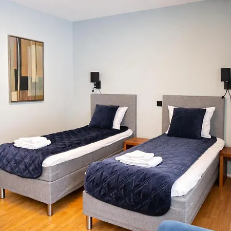 Otel Storebaug & 3*