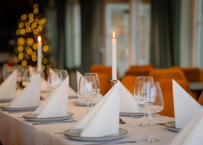 Storebaug & Hotell Moss