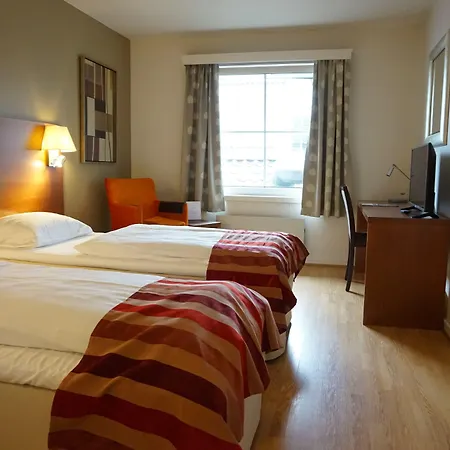 Storebaug & Ξενοδοχείο