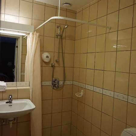 Storebaug & Ξενοδοχείο